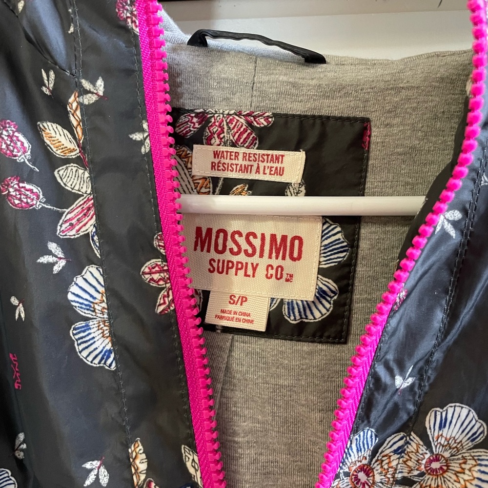 Rain jacket - Picture 2 of 2